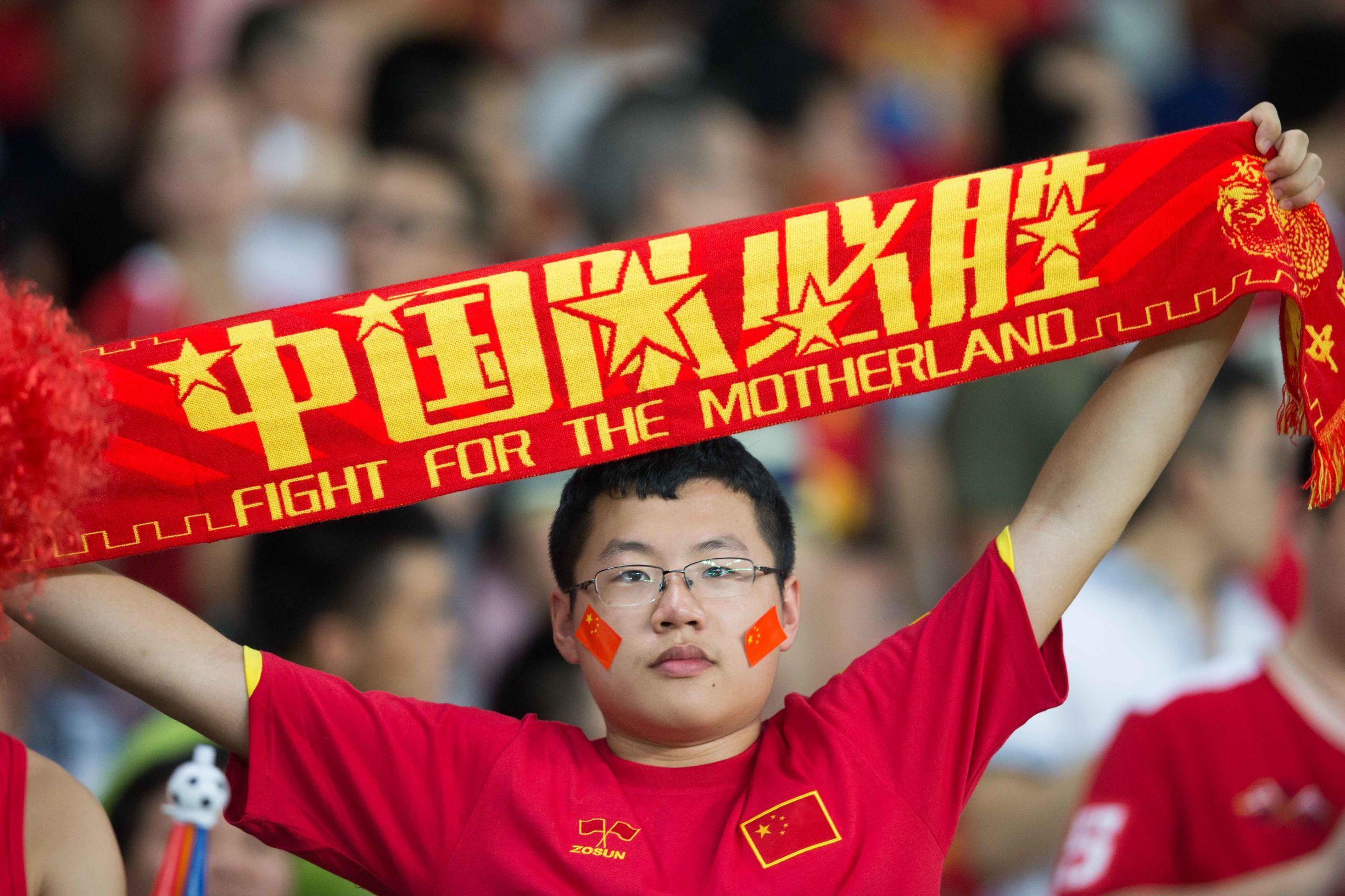 央视直播国足vs韩国视频，这场球，咱得这么看